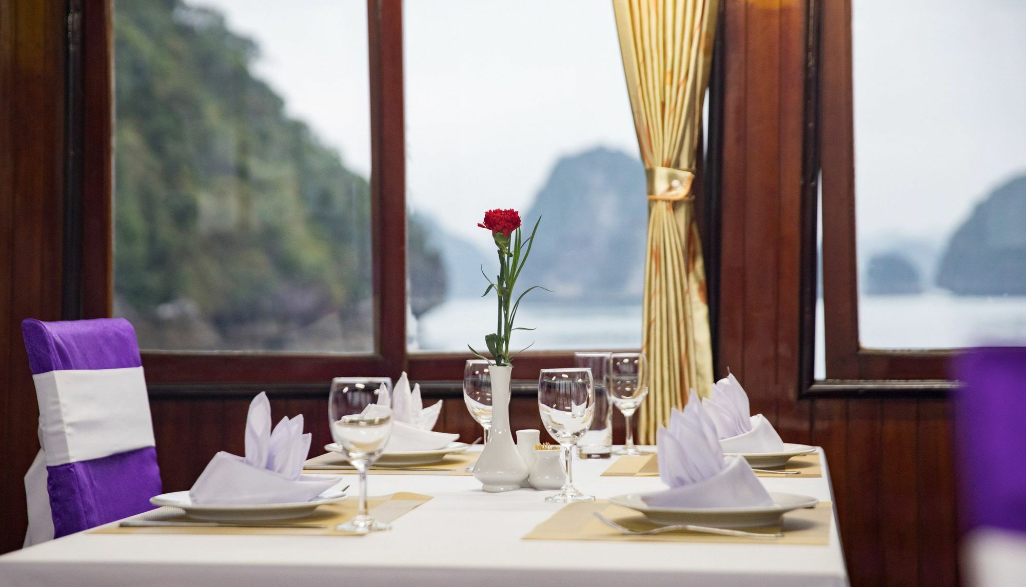 Halong Lavender Cruises Hotel Ha Long Exterior foto